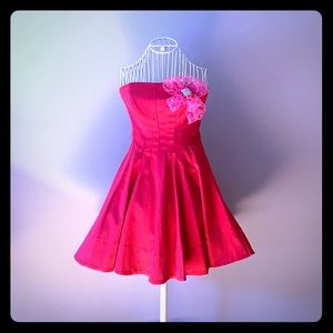 ❗️FREE -> MUST BUNDLE Holiday party dress